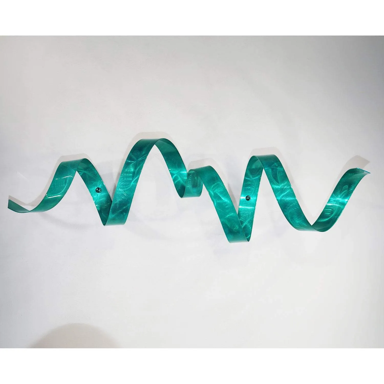 Aqua Wall Twist