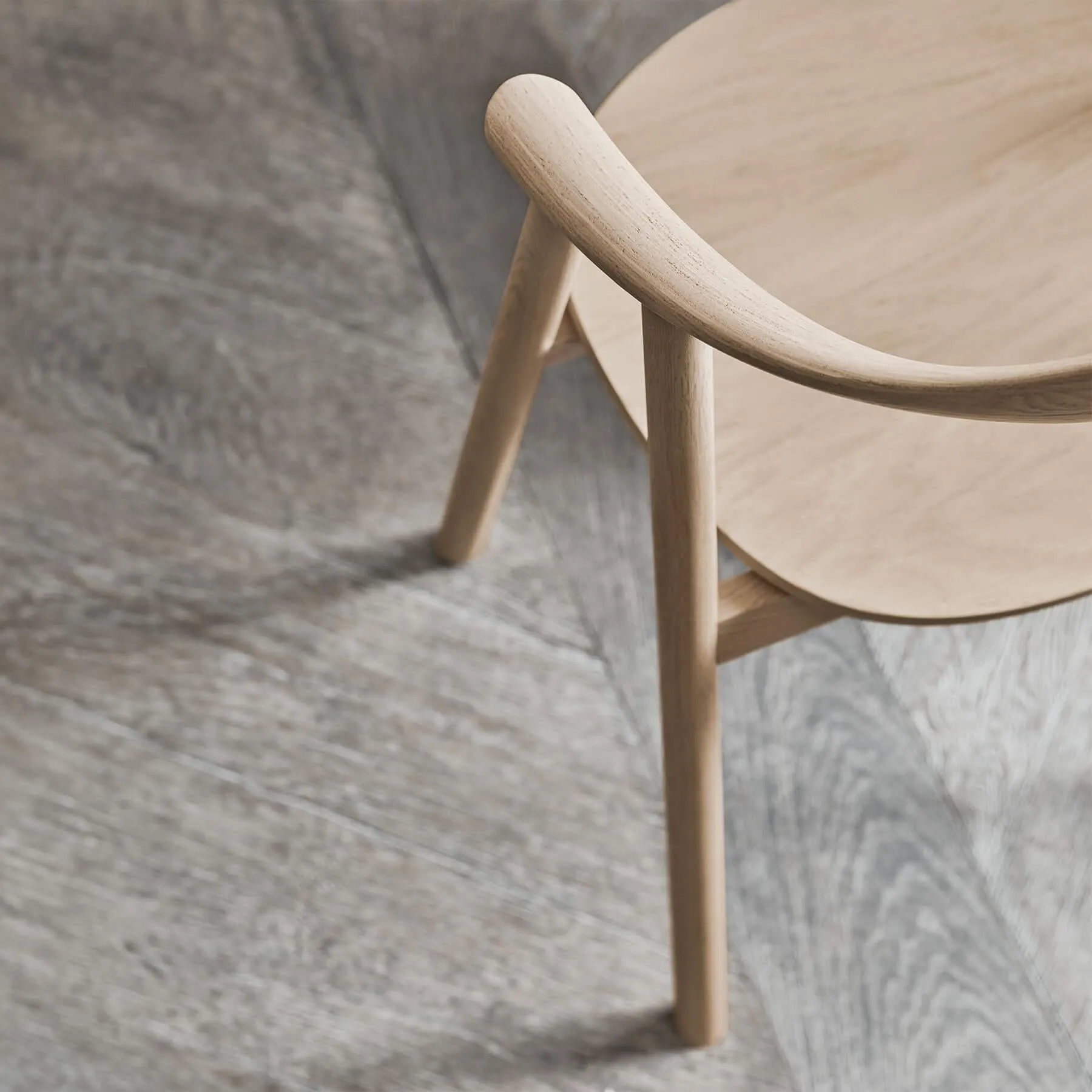 Bolia Swing Armchair - Unupholstered