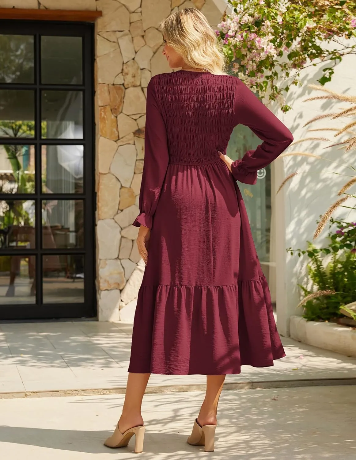 GRACE KARIN Women's 2025 Fall Long Sleeve Maxi Dresses Smocked V Neck Flowy Casual Dress with Pockets Wedding Guest
