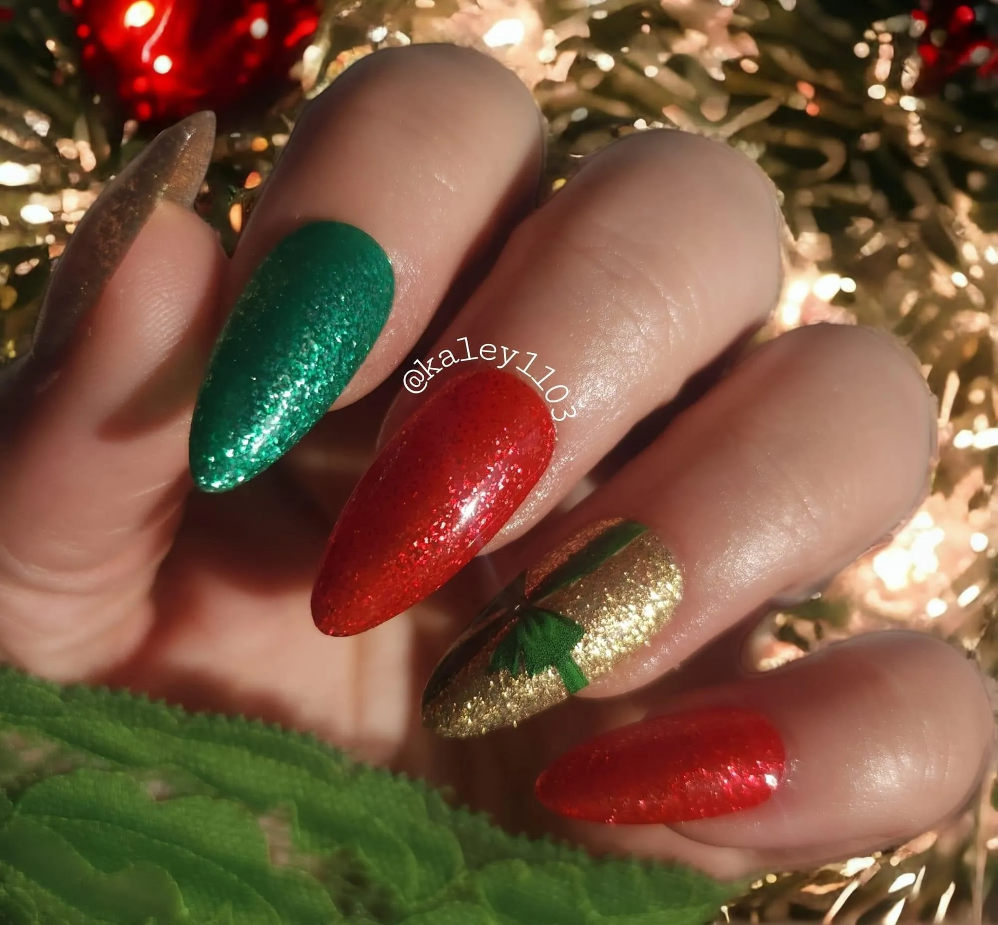 It’s Christmasss!-Platinum glitter gel