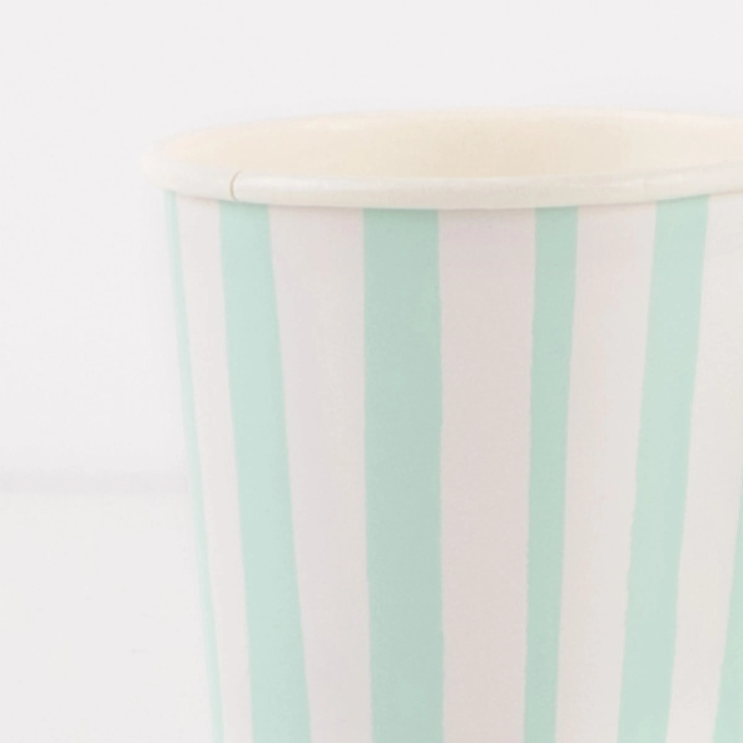 Mint Stripe Cups (x 8)