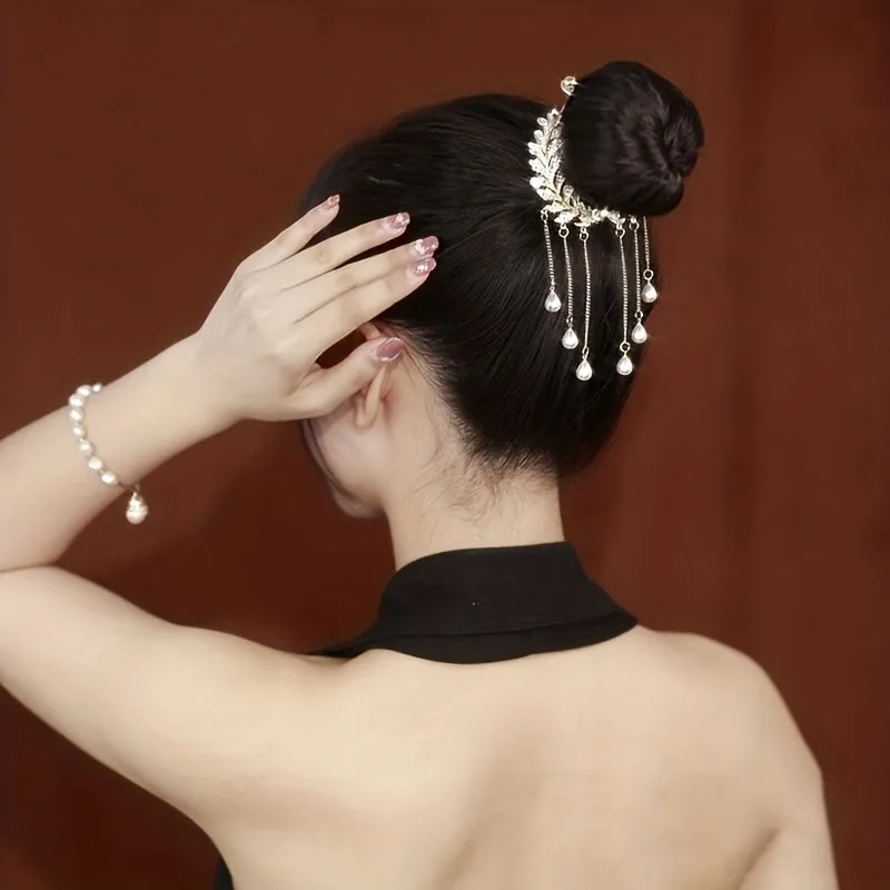 Tassel Hair Clip for Stylish Women  Secure Bun and Ponytail